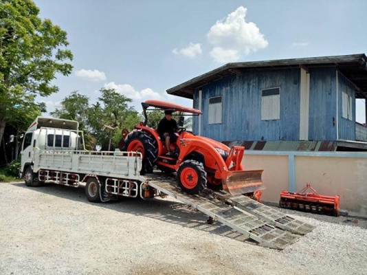 คูโบต้า L4708SP 4 WD 533 ชั่วโมง..มือเดียวออกห้าง.. ใบมีดดันหน้า  ผานหลัง เอกสารพร้อม