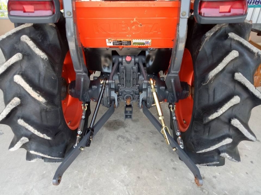 คูโบต้า L4708SP 4 WD 533 ชั่วโมง..มือเดียวออกห้าง.. ใบมีดดันหน้า  ผานหลัง เอกสารพร้อม