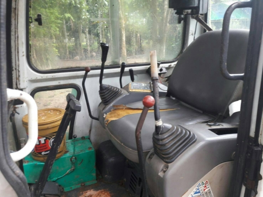 ขายรถแบคโฮ KOMATSU PC45-7 เอกสารอินวอย ราคา 480000