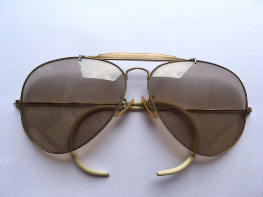 ขายแว่น Ray Ban outdoorsman usa. ออโต้สีชา ขนาด62mm. ขายแว่น Ray Ban outdoorsman usa. ออโต้สีชา ขนาด62mm.