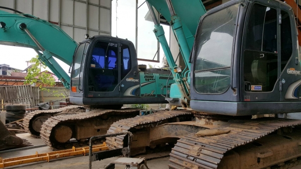 ขายรถแบคโฮ KOBELCO SK200-8 YN12 SUPER X เอกสารเล่ม ไมล์ 6000 ชม.ราคา 2400000