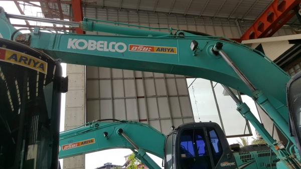 ขายรถแบคโฮ KOBELCO SK200-8 YN12 SUPER X เอกสารเล่ม ไมล์ 6000 ชม.ราคา 2400000