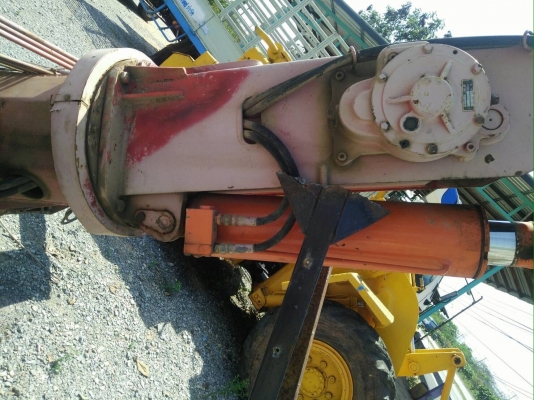 ขายด่วน เครนยูนิค ท้องวี 4 ตัน  สภาพพร้อมใช้ ขาย170000 เท่านั้น