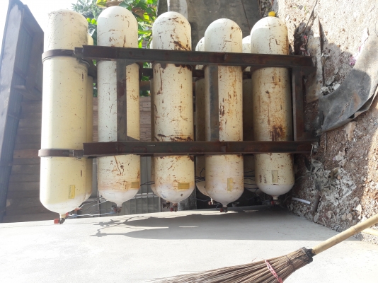 ขายชุดถังแก๊ส10ถัง สดใจโทรมาคุยราคาก่อนได้คับ0818888463