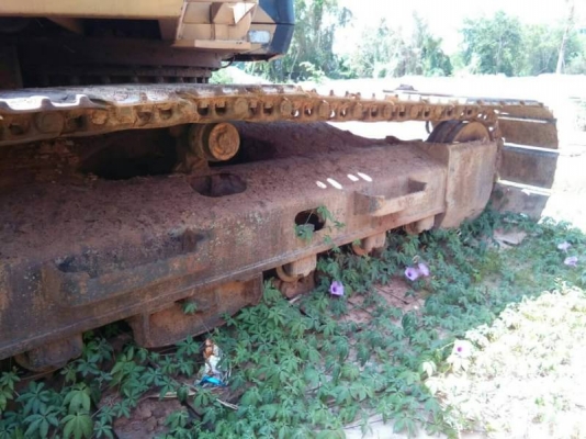 ขาย 795,000 CATTERPILAR E120 B รถนอก บูมยาวพิเศษ 18 เมตร เครื่องดี. ปั้มแรง โช่หนา เอวแน่น เอกสารอินวอยท์ พร้อม โป๊ะ สภาพพร้อมใช้  รถอยู่ ร้อยเอ็ด  090-772-3710 090-772-3708