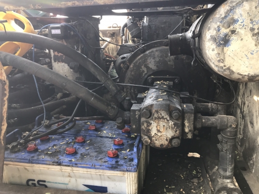 รถขุดSumitomo LS260ขนาดรุ่น120 ตัวเดินจักรยาน ทนทาน โซ่ แผ่น สวย..