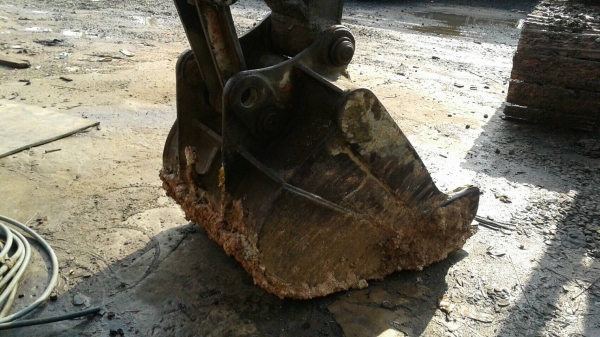 รถขุดSumitomo LS260ขนาดรุ่น120 ตัวเดินจักรยาน ทนทาน โซ่ แผ่น สวย..