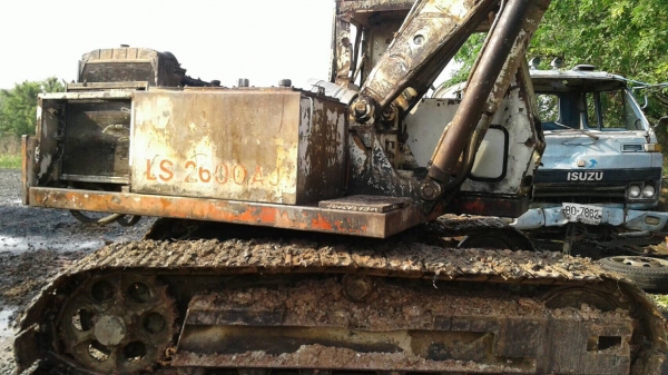 รถขุดSumitomo LS260ขนาดรุ่น120 ตัวเดินจักรยาน ทนทาน โซ่ แผ่น สวย..