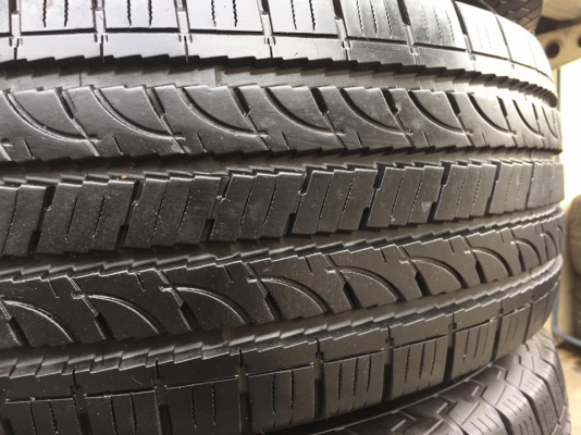 ขายยาง YOKOHAMA GEOLANDAR G056 265-70-16 ปี15 (ลงพื้นต้นปี17) ดอกหนาจัด ไม่มีปะ ไม่มีตำหนิ ชุดละ 9,500 บาท