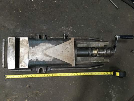 ปากกา จับชิ้นงานขนาดใหย่ 5000 บาท 0898135855