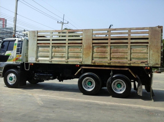 10ล้อ Hino FM3M 240แรง ปี39รถสวยพร้อมใช้งาน เอกสารพร้อมโอน