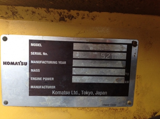 รถตัก3คิว Komatsu WA300-E สภาพดี รถเก่านอก นำเข้าจากญี่ปุ่น ชม.น้อย