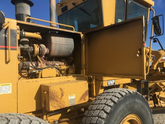 รถเกรด Cat140H ปี 2002 รถเก่านอกนำเข้าจากอเมริกา สภาพเดิมๆ ใบมีด16ฟุต