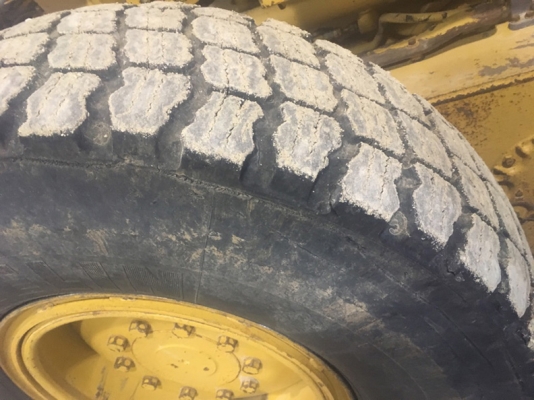 รถเกรด Cat140H ปี 2002 รถเก่านอกนำเข้าจากอเมริกา สภาพเดิมๆ ใบมีด16ฟุต