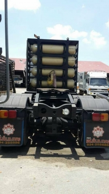 หัวลาก Hino เครื่อง 260 แรง ปี 52 CNG โรงงาน พร้อมใช้งาน