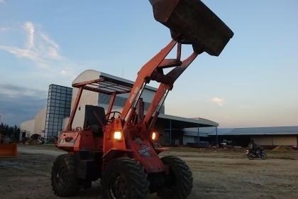 ขายรถตักล้อยาง KUBOTA R350 (สภาพดี) ขายรถตักล้อยาง KUBOTA R350 (สภาพดี)