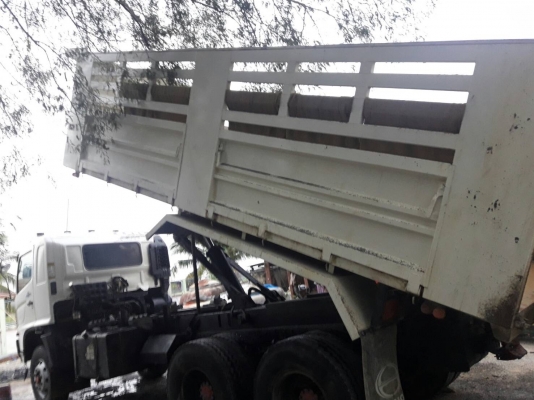 รถพ่วง Hino เครื่อง 320 แรง ปี 48 ลูก 2 เพลาปี 53 ทะเบียนพร้อม