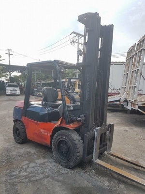 ขายด่วนรถยก เสา 6.0 เมตร TOYOTA 7FD30 ขายด่วนรถยก เสา 6.0 เมตร TOYOTA 7FD30