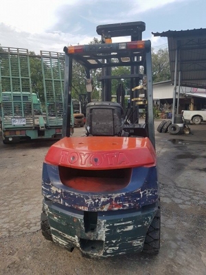 ขายด่วนรถยก เสา 6.0 เมตร TOYOTA 7FD30 ขายด่วนรถยก เสา 6.0 เมตร TOYOTA 7FD30