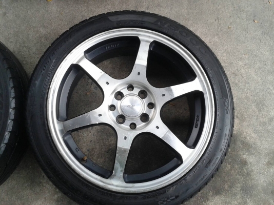 ขอบ17นิ้ว4รู100/114 พร้อมยาง ชุดนี้ ราคา 6400 บาท ขอบ17นิ้ว4รู100/114 พร้อมยาง ชุดนี้ ราคา 6400 บาท