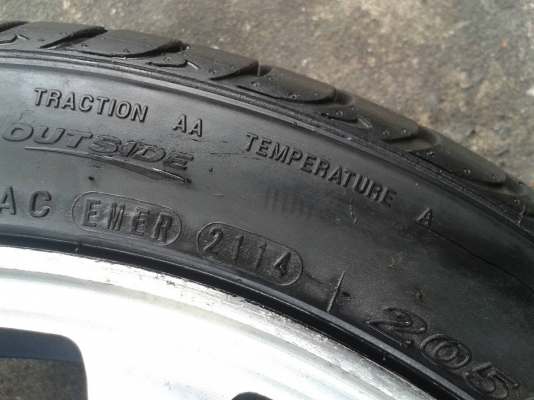 ขอบ17นิ้ว4รู100/114 พร้อมยาง ชุดนี้ ราคา 6400 บาท ขอบ17นิ้ว4รู100/114 พร้อมยาง ชุดนี้ ราคา 6400 บาท