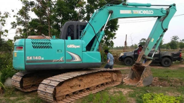 ขาย 1,690,000 KOBELCO SK 140-8 super X ทำงาน 9,000 ชม.ไฟฟ้าพร้อม เครื่องดี ปั้มแรง เอวดี โซ่อ่อน รอนเลอร์ดี เอกสารแจ้งจำหน่าย รถอยู่ สุรินทร์ โทร&ไอดีไลน์ 0610710295 ขาย 1,690,000 KOBELCO SK 140-8 super X ทำงาน 9,000 ชม.ไฟฟ้าพร้อม เครื่องดี ปั้มแรง เอวดี โซ่อ่อน รอนเลอร์ดี เอกสารแจ้งจำหน่าย รถอยู่ สุรินทร์ โทร&ไอดีไลน์ 0610710295