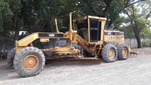 รถเกรด CAT 140H USA เก่านอกยังไม่ใด้ใช้ในไทย เอกสารอินวอยซ์