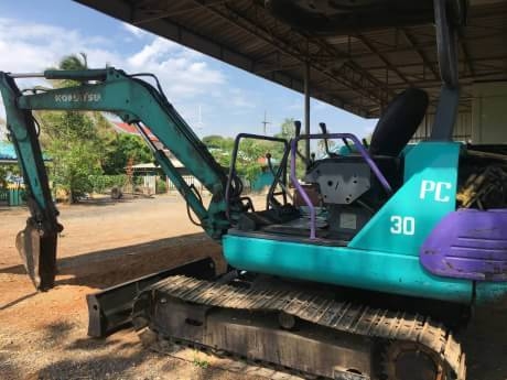 KOMATSU PC30-7+KUBOTA+เทนเลอร์ลาก