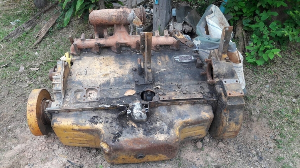 ขายด่วน  แบคโฮ komatsu  200-3  ขายราคา 340,000