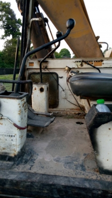 ขายด่วน KOMATSU PC 120-3 สภาพพร้อมใช้งาน เครื่องเดิม ปั้มเดิม เครื่องปั้มดี พร้อม ทำงาน โซ่ช่วงสวย เอวแน่น ตัวเดินดี แรง รถทำงานไม่โหลด ไม่รัอน ใช้งานปกติ อยู่ทุกวัน เอกสารสัญญาซื้อขาย
