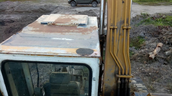 ขายด่วน KOMATSU PC 120-3 สภาพพร้อมใช้งาน เครื่องเดิม ปั้มเดิม เครื่องปั้มดี พร้อม ทำงาน โซ่ช่วงสวย เอวแน่น ตัวเดินดี แรง รถทำงานไม่โหลด ไม่รัอน ใช้งานปกติ อยู่ทุกวัน เอกสารสัญญาซื้อขาย