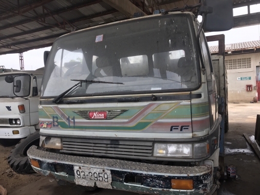 ขายรถHINO เครน3ตัน50 195  แรง