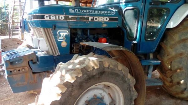 ขายรถไถFord6610เก๋ฃแอร์2เพลาสภาพสวยพร้อมใช้ ต่อคุณอ๊อฟพิจิตร086-737-9991 ขายรถไถFord6610เก๋ฃแอร์2เพลาสภาพสวยพร้อมใช้ ต่อคุณอ๊อฟพิจิตร086-737-9991