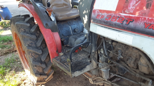 ขายรถไถ ยันม่า EF 352 T  ใบดันหน้า ผานหลัง เอกสารครบ