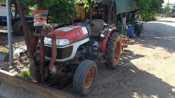 ขายรถไถ ยันม่า EF 352 T  ใบดันหน้า ผานหลัง เอกสารครบ