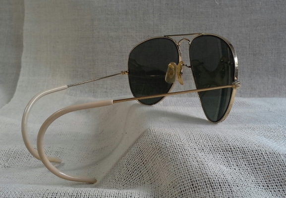 แว่นตาอเมริกันวินเทจ ยุค &#039;60s  แม่ทัพใหญ่ &#039;แมคอาร์เธอร์&#039;  Vintage B&amp;L RAY-BAN USA  ตัวแท้!  จริงใจ-ำไม่จิงโจ้!