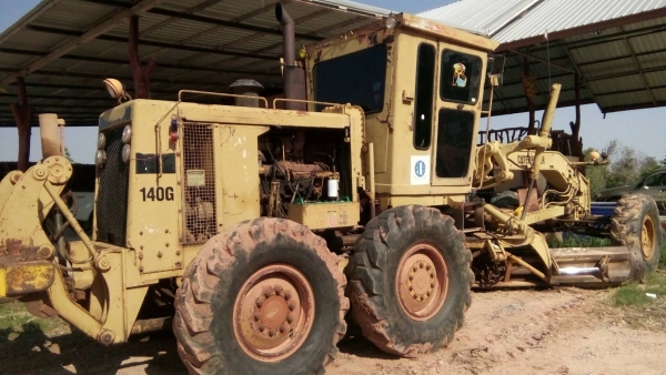 ขาย 1,750,000 CAT 140 G เครื่องไดเร็คดี เกียร์แรง เอวแน่น เล่มทะเบียน รถสวยพร้อมใช้