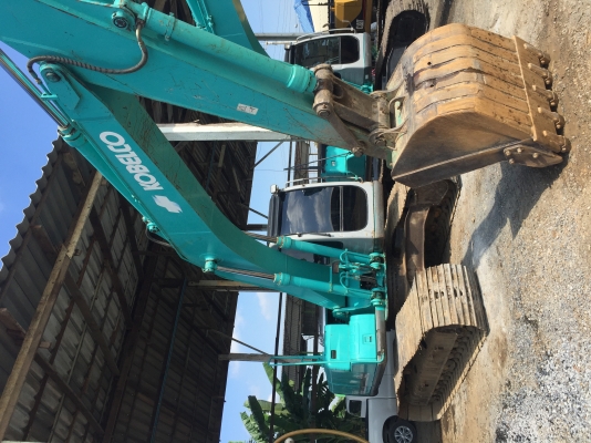 Kobelco sk200-6 super  YN 09- 36185 เช็ครั่วซึมหมดแล้ว สภาพพร้อมใช้ แอร์ รถเดิมๆ รถสวย ราคา 1450000 สนใจติดต่อสอบถามรายละเอียดได้ที่คุณเบียร์ 0802719535