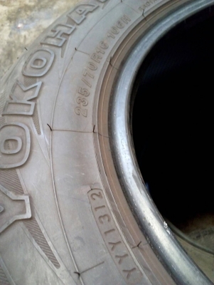 235/70R16  YOKOHAMA GEOLENDER H/T-S ชุด 4 เส้น สวย หนา ใช้น้อย  tel.063-286-3551 ,081-427-3941