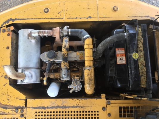 Cat 312 B รถเก่านอก เอกสารใบอินวอย รถสวย สภาพพร้อมใช้งาน เช็ครั่วซึมหมดแล้ว แอร์เย็น รถเดิมๆ สนใจติดต่อสอบถามรายละเอียดได้ที่คุณเบียร์ 0802719535