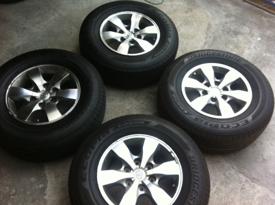 แม๊ก16/6รู ยางBs&#039;245/70/16ปี14&gt; สนใจคุย-0879050181-0995357594 ยุ้นคับ...ส่งได้ทั่วไทย!!