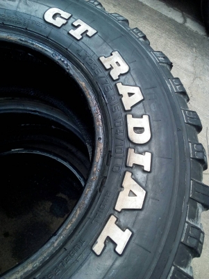 235/75R15  SAVERO M/T GT RADIAL  มี 1 เส้น  tel.063-286-3551 ,081-427-3941