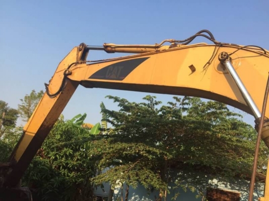 CATTERPILAR 320V1 ราคา 695,000 บาท เครื่องดี ปั้มแรง โช่หนา เอวแน่น ไฟฟ้าครบ เอกสารเล่มทะเบียน  รถอยู่ จ.นครพนม โทร&amp;ไอดีไลน์ 0610710295