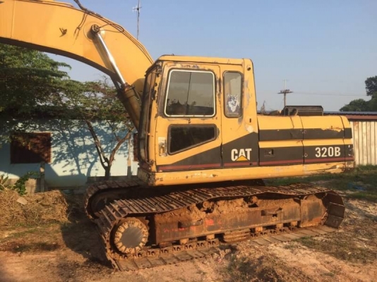 CATTERPILAR 320V1 ราคา 695,000 บาท เครื่องดี ปั้มแรง โช่หนา เอวแน่น ไฟฟ้าครบ เอกสารเล่มทะเบียน  รถอยู่ จ.นครพนม โทร&amp;ไอดีไลน์ 0610710295