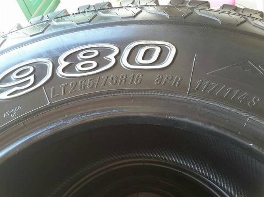 Maxxis AT980 ขนาด 265-70-16 สิ้นปี14 สภาพสวยๆ 1ชุด Maxxis AT980 ขนาด 265-70-16 สิ้นปี14 สภาพสวยๆ 1ชุด