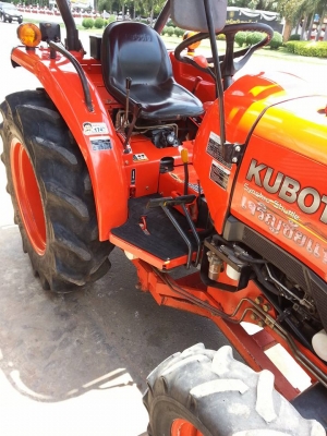 36แรง ใบมีด ผาน5*22 สีเดิมทั้งคัน พร้อมใช้งาน กันทรลักษ์ ศรีสะเกษ สนใจโทร.0816004753 ครับ...