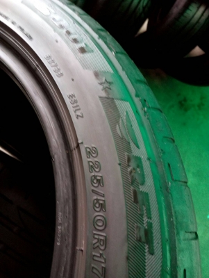 225/50R17 BRIDGESTONE POTENZA S001A รันแฟลต made in POLAND ชุด 4 เส้น tel.063-286-3551 , 081-427-3941 225/50R17 BRIDGESTONE POTENZA S001A รันแฟลต made in POLAND ชุด 4 เส้น tel.063-286-3551 , 081-427-3941