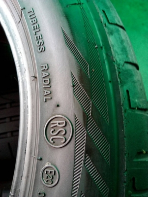 225/50R17 BRIDGESTONE POTENZA S001A รันแฟลต made in POLAND ชุด 4 เส้น tel.063-286-3551 , 081-427-3941 225/50R17 BRIDGESTONE POTENZA S001A รันแฟลต made in POLAND ชุด 4 เส้น tel.063-286-3551 , 081-427-3941