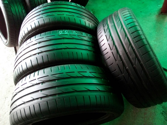 225/50R17 BRIDGESTONE POTENZA S001A รันแฟลต made in POLAND ชุด 4 เส้น tel.063-286-3551 , 081-427-3941 225/50R17 BRIDGESTONE POTENZA S001A รันแฟลต made in POLAND ชุด 4 เส้น tel.063-286-3551 , 081-427-3941