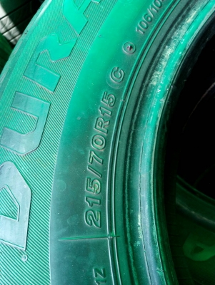 215/70R15 BRIDGESTONE DURAVIS R611 มี 2 เส้น tel.063-286-3551 , 081-427-3941 215/70R15 BRIDGESTONE DURAVIS R611 มี 2 เส้น tel.063-286-3551 , 081-427-3941